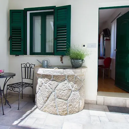 Apartments Baska Lejlighed *
