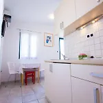 Apartments Baska 아파트 바슈카