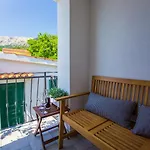 Apartments Baska *